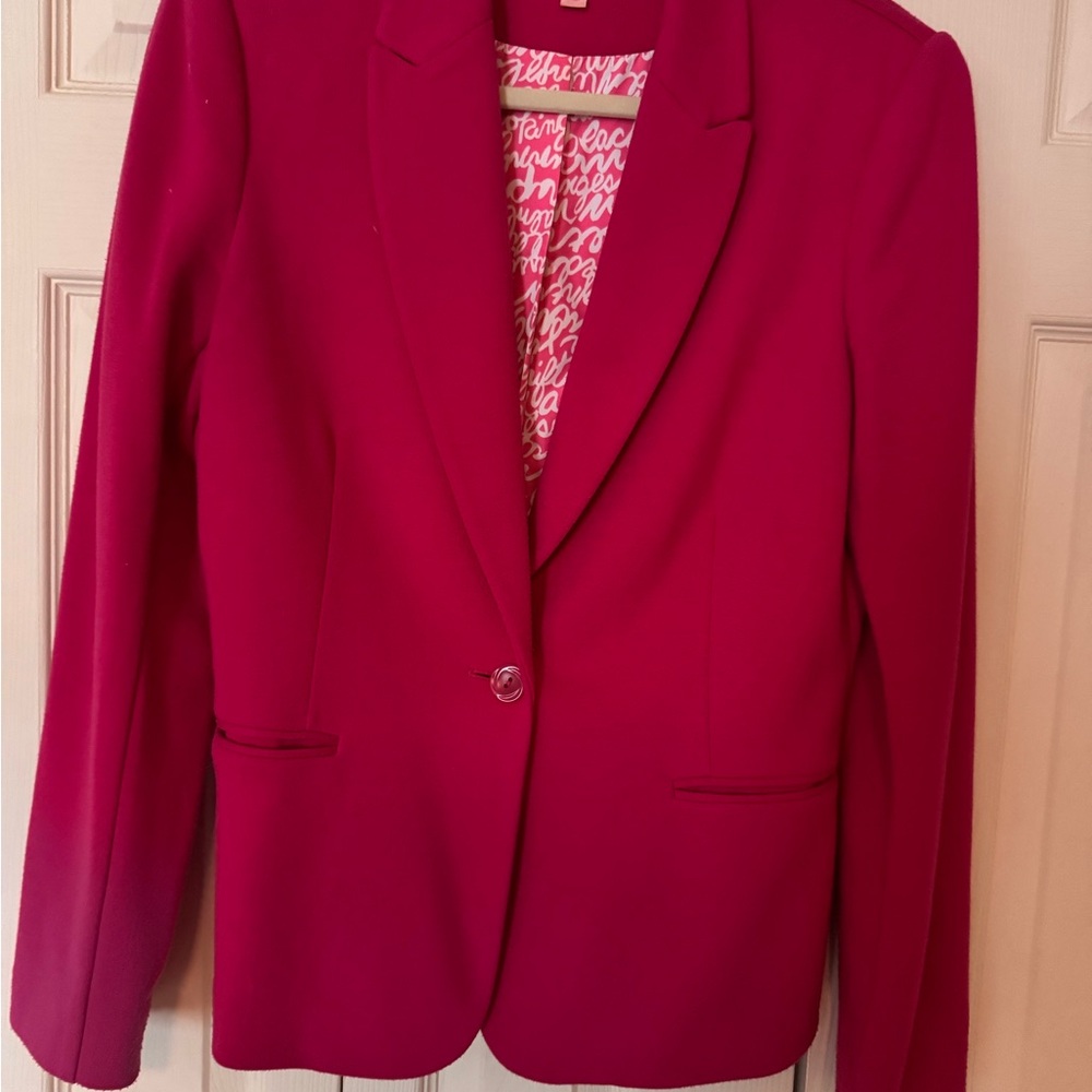 Lilly Pulitzer Pink Blazer with Notched Lapels and Fitted Silhouette